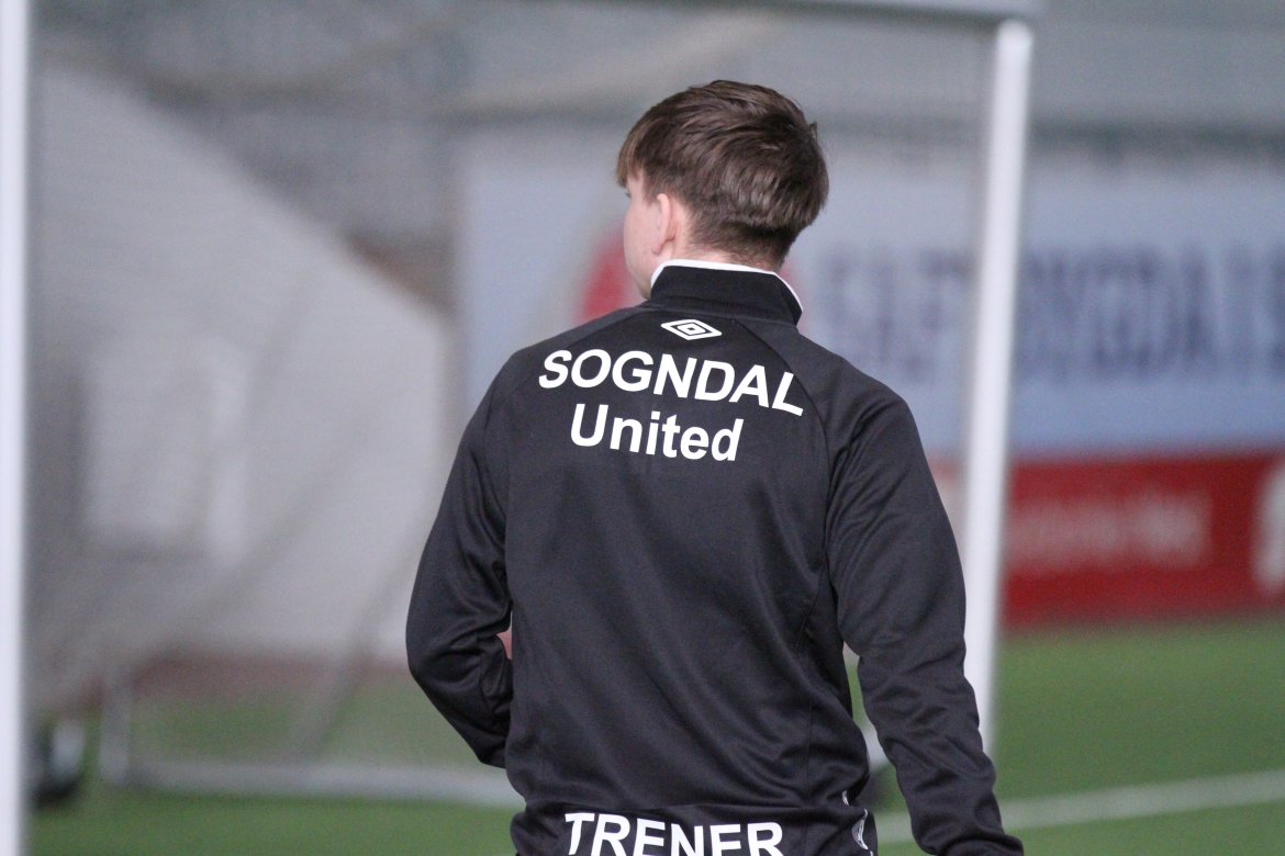 Alexander Granholt Orrestad er med som trenar