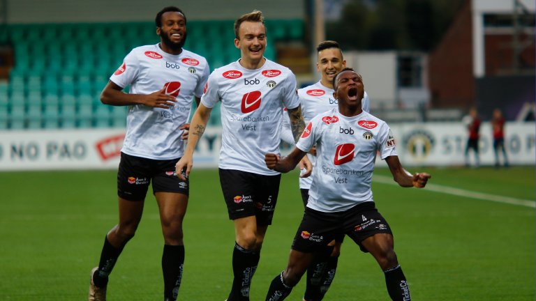 Målfeiring2 H Thea Wigum