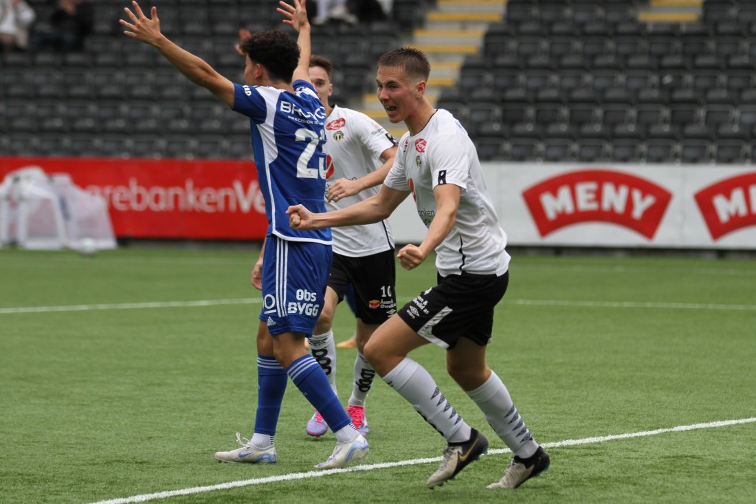 Sander Aske Granheim scora to gonger mot Molde i G19 NM