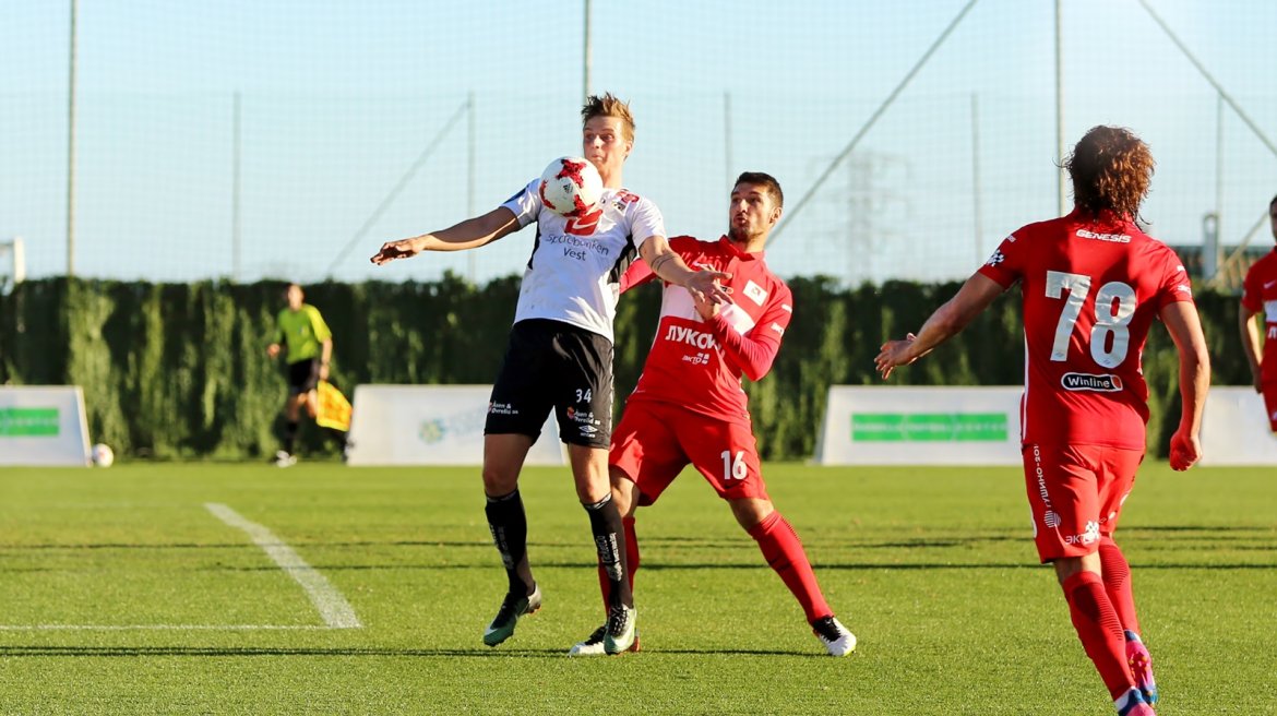Simen Brekkhus vs Spartak Moskva