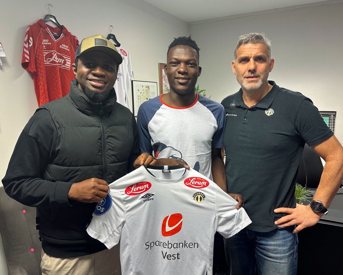 Akeem Latifu, Ronney Onyango og Håvard Flo